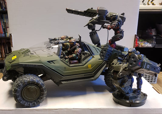 Halo Reach Warthogwith Additional Turret and Figures (NAT)