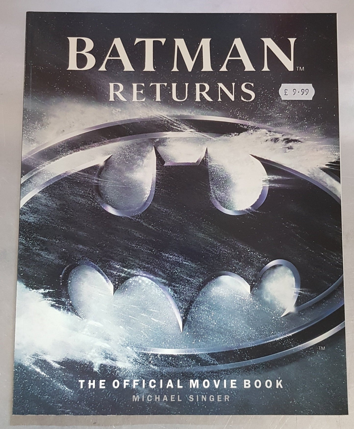 Batman Returns The Official book of the Movie