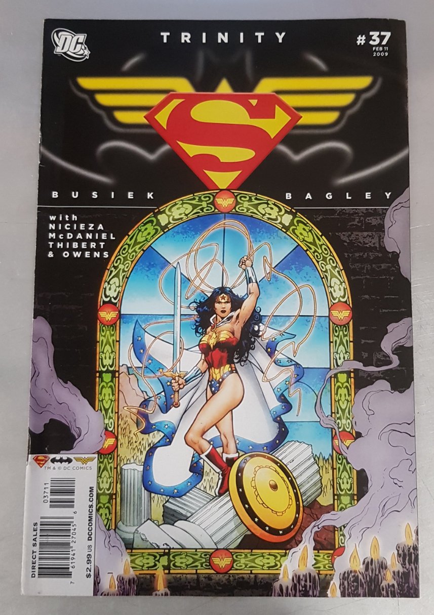 Trinity #37 DC Comics (2008)